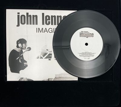 (П) Подарочный набор Mont Blanc с авторучкой и пластинкой Джона Леннона. [John Lennon. Imagine. ...