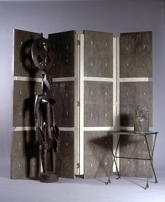 (М) Ширма из кожи ската. Рэй Августи (R&y Augusti), Франция, 1990-е гг. Скат h 180 x 200 см