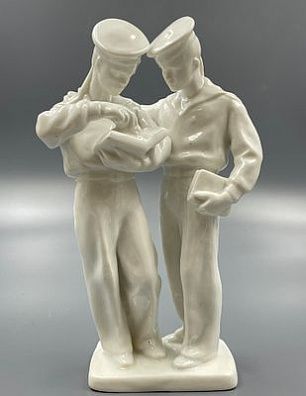 (П) Статуэтка «Нахимовцы», скульптор Велихова С. Б., ЛФЗ, 1950-60 гг.