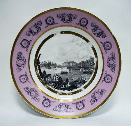 Тарелка с изображением Каменоостровского дворца. ИФЗ. 1810-е гг.