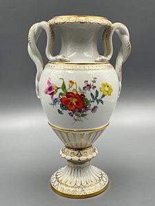 (П) Ваза «Змеи», Meissen, Германия, пер. четверт XX в.