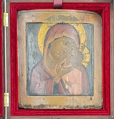 (П) Икона Богородица Корсунская. Вторая половина XVII в. Дерево, левкас, золочение. 30 х 26,5 см