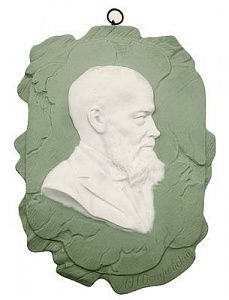 (П)* Барельеф А.Н. Островский. 1900-е. Бисквит. 22 x 16 см.