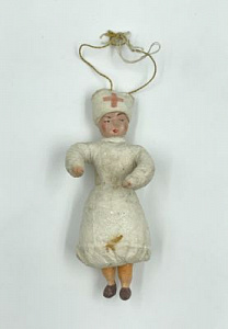 Ёлочная игрушка "Медсетстра". 1940-1950-е гг.