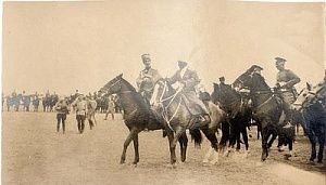(П)* Фотография Пребывание Главнокомандующего кавказкой армии Великого князя Николая ...