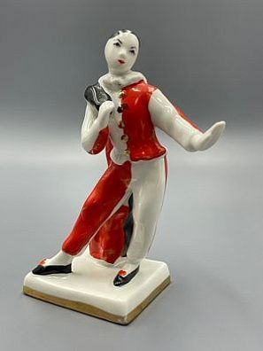 (П) Скульптура Арлекин (Пьеро), Дмитровский фарфоровый завод (Вербилки), 1954-1970 гг.