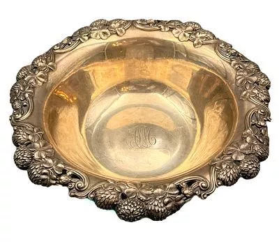 (П) Фруктовница "Клевер", Тиффани (Tiffany & Co). Серебро. В - 7 см, Д -25 см