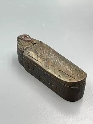 (П) Спичечница "Саркофаг". нач. XX. Металл д - 10,5 см.