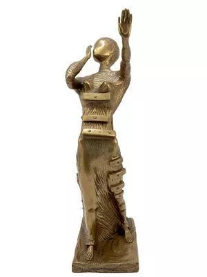 (П) Дали Сальвадор (1904 – 1989) - Женщина в огне. 1989 г. Бронза, золочение. В - 84 см Номер ...